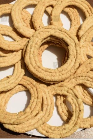 Crispy Tradition: Plain Sakinalu Snack